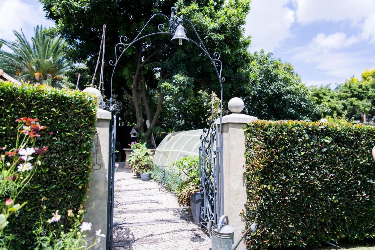 Burkleigh House Hotel Johannesburg Exterior photo