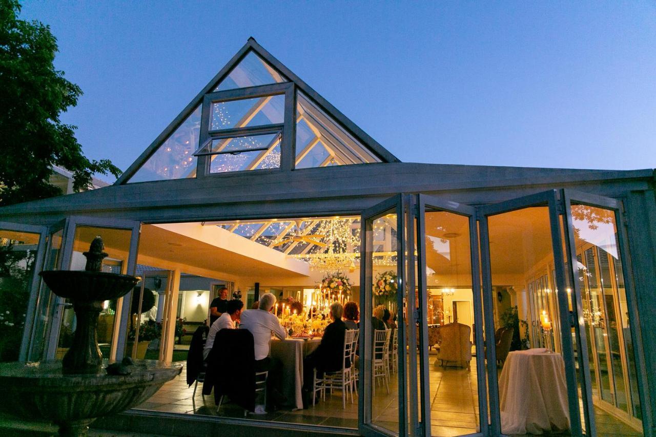 Burkleigh House Hotel Johannesburg Exterior photo